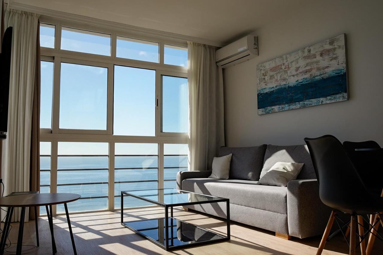 Beachfront Apartment Málaga Eksteriør bilde